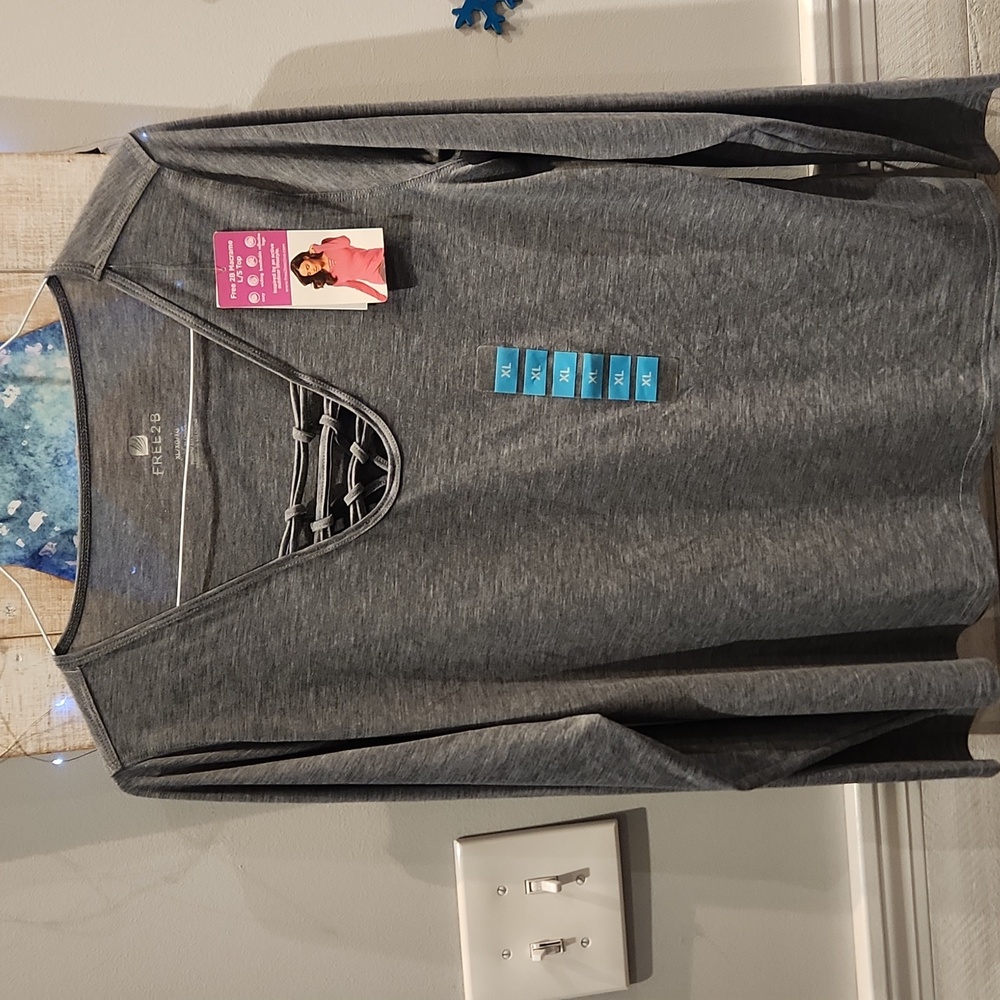 NWT Free2B Macrame L/S Long sleeve Top Women's sz XL